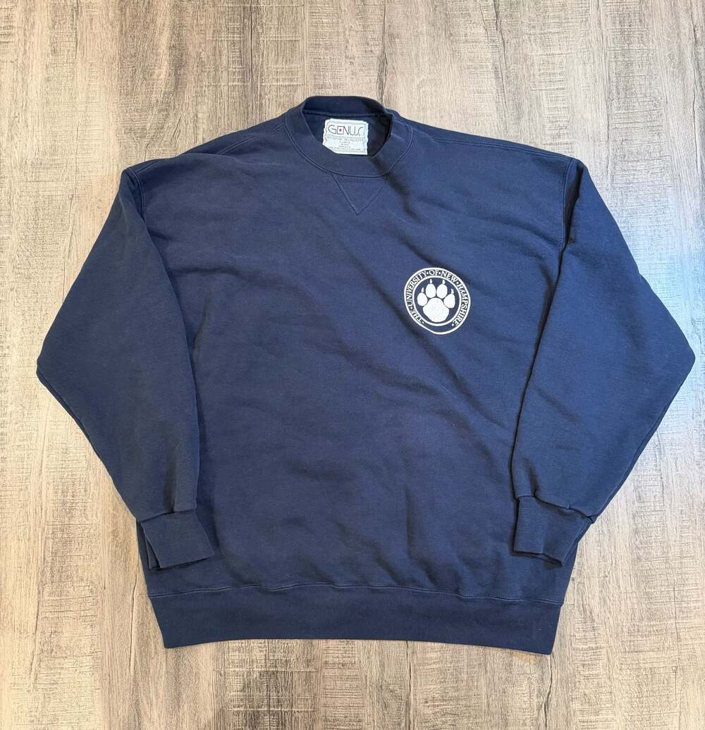 Vintage Genus University of New Hampshire Paw Print Navy Blue Sweatshirt XL